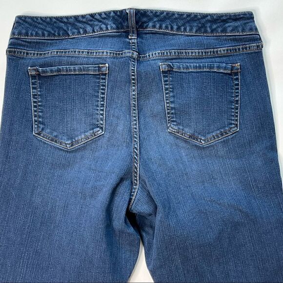 Torrid | High Rise Raw Hem Boyfriend Denim Jeans - Picture 5 of 7